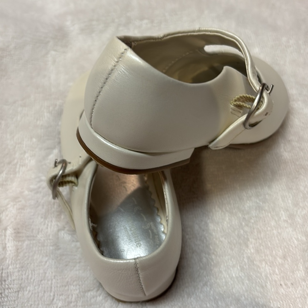 Stride Rite Mary Janes - Picture 2 of 6